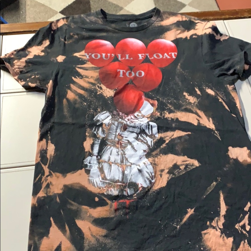 IT tie dyed Tshirt